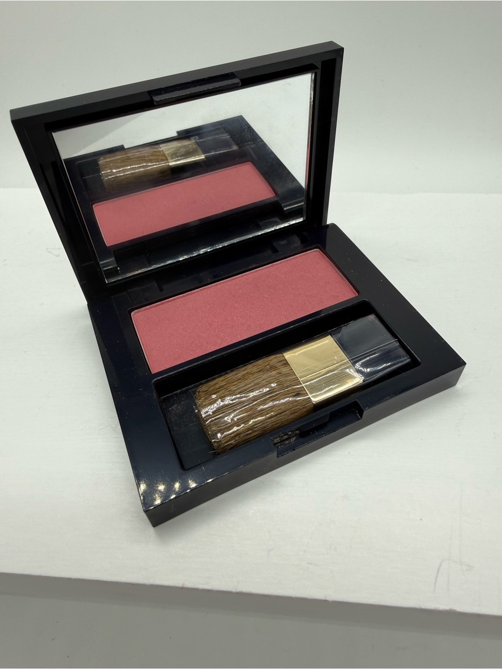 ESTEE LAUDER Pure Color Blush 02 Pink Kiss SATIN Colour & Brush Palette NEW